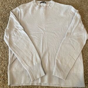 Uniqlo 100% cashmere crew neck sweater pale blue
